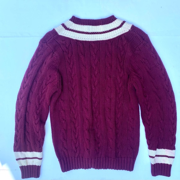 Vintage Preppy Lord & Taylor V-Neck, Cable Knit SWEATER very Ivy League! - Picture 4 of 7
